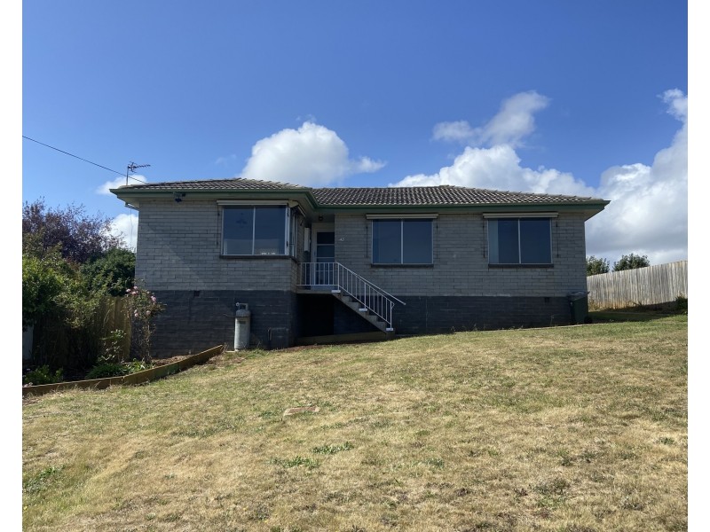 42 Barker Street, Ulverstone TAS 7315