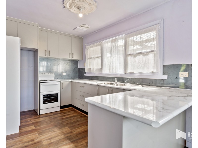 11 Stanley Street, Latrobe TAS 7307