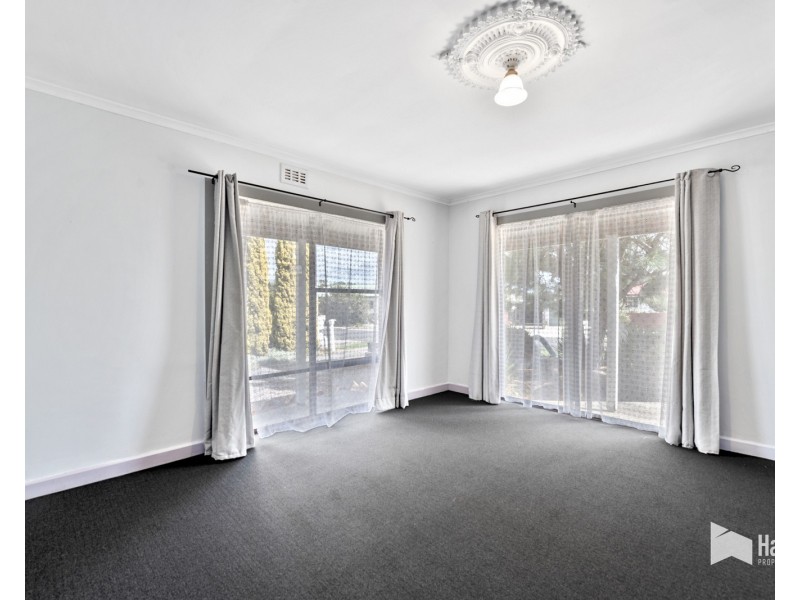 11 Stanley Street, Latrobe TAS 7307