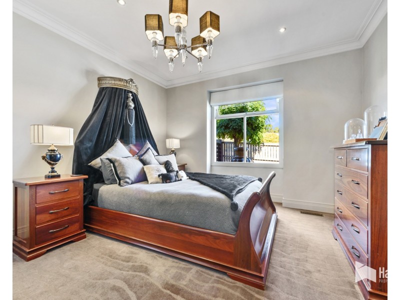 2 Forth Road, Don TAS 7310