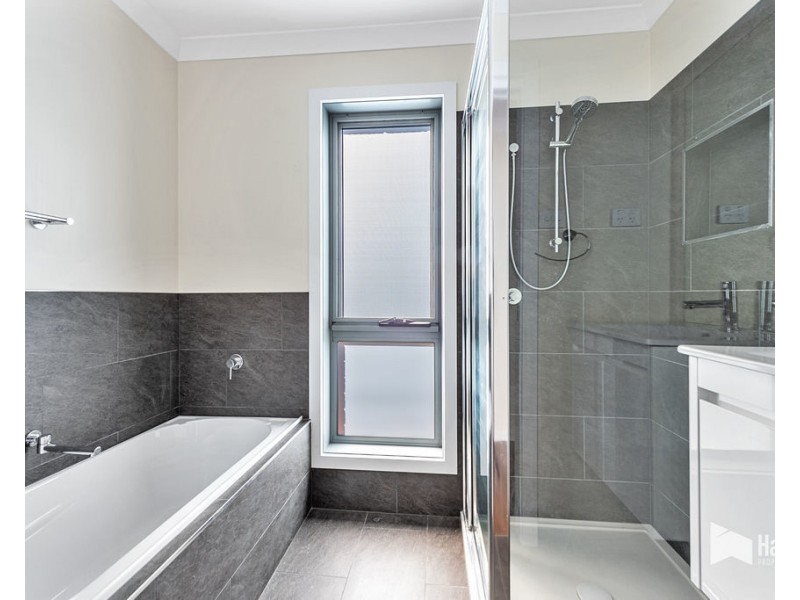 2/63 Stanley Street, Latrobe TAS 7307