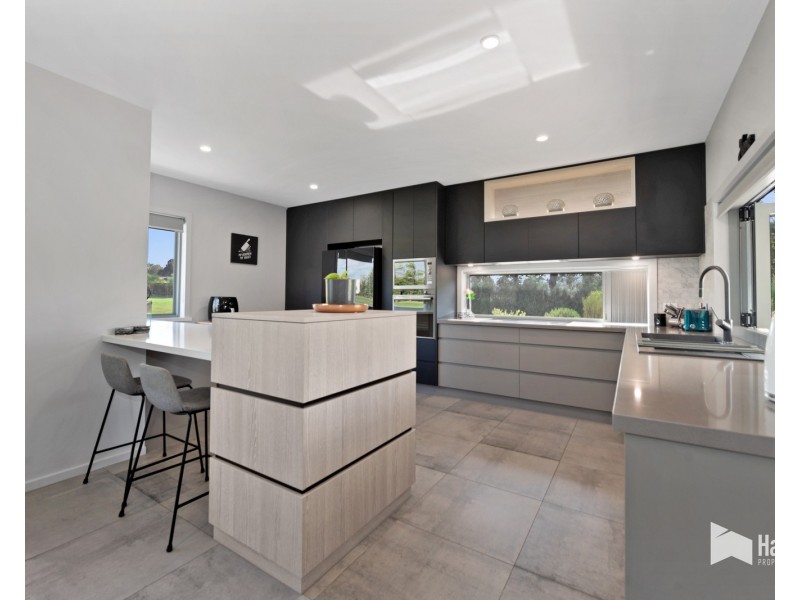 98 Moorings Drive, Squeaking Point TAS 7307