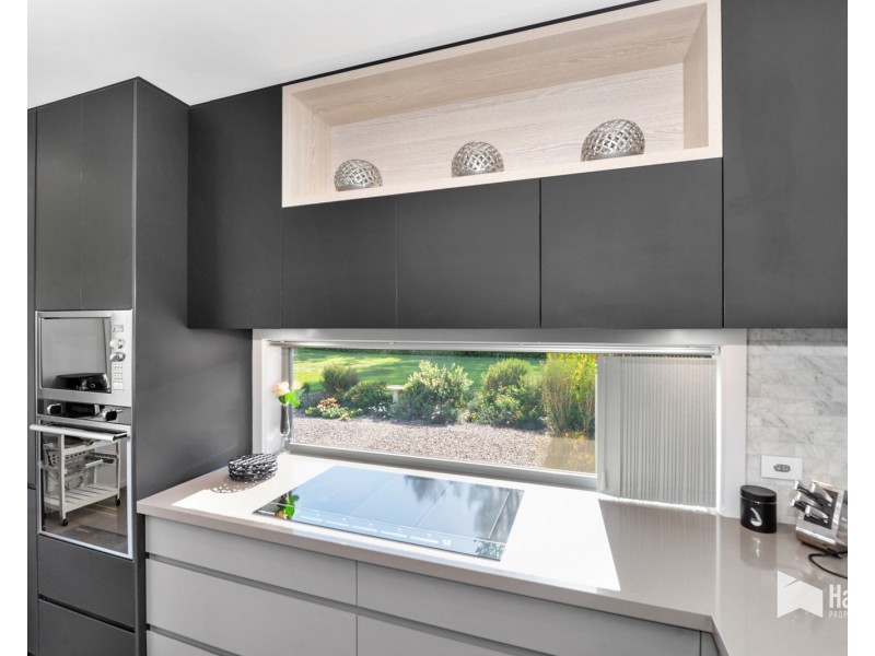 98 Moorings Drive, Squeaking Point TAS 7307