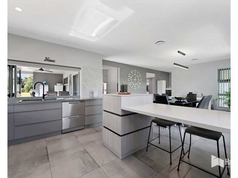 98 Moorings Drive, Squeaking Point TAS 7307