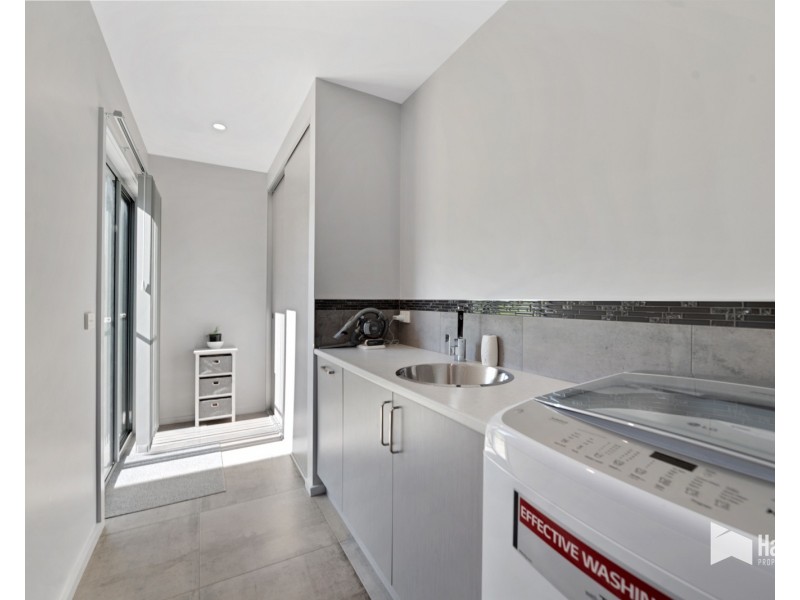 98 Moorings Drive, Squeaking Point TAS 7307