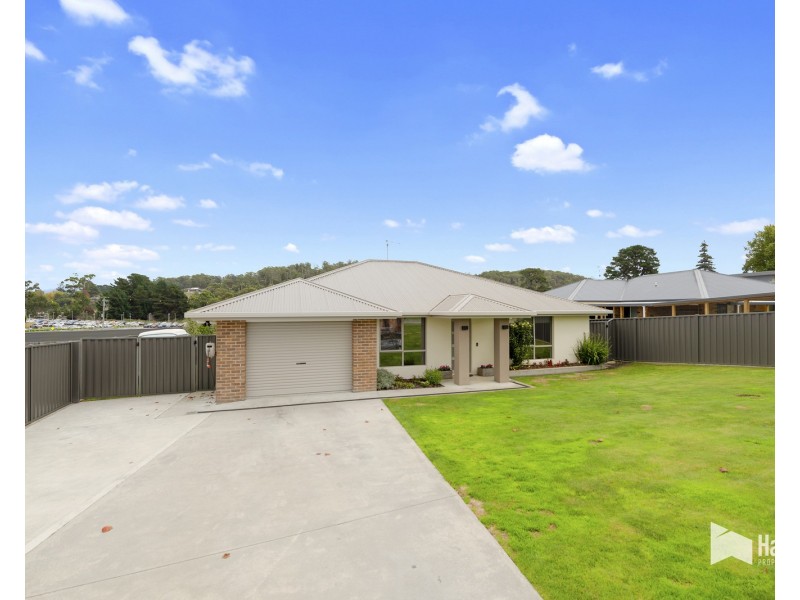 27 Spring Grove, Latrobe TAS 7307