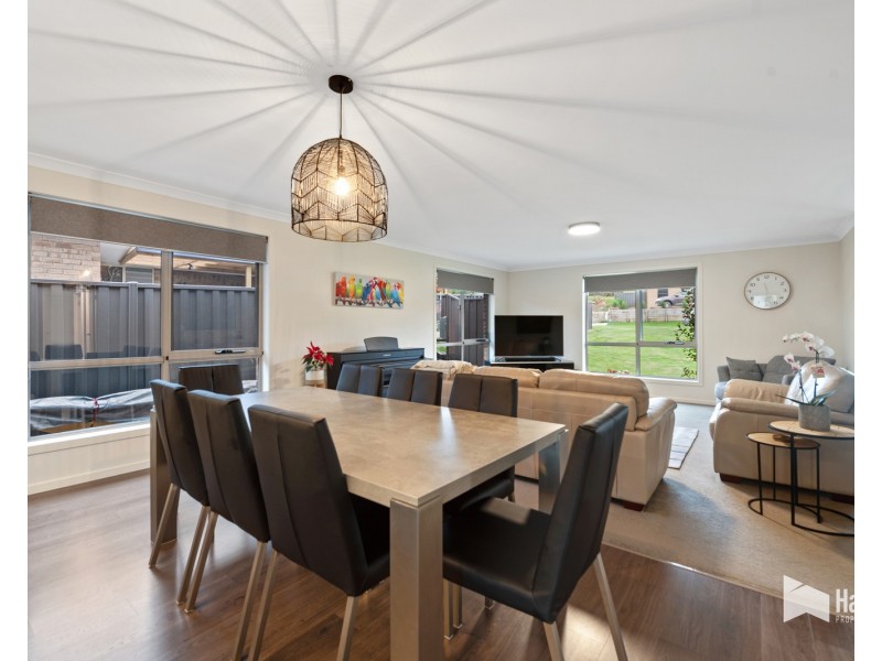 27 Spring Grove, Latrobe TAS 7307
