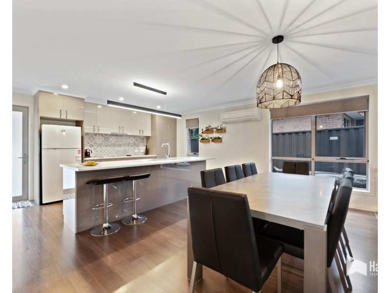 27 Spring Grove, Latrobe TAS 7307