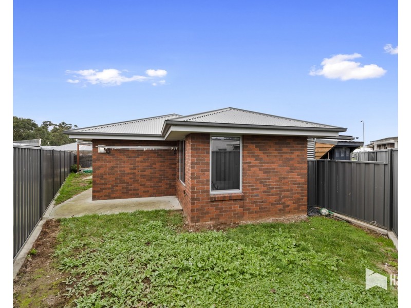 2/18 Ronan Court, Spreyton TAS 7310