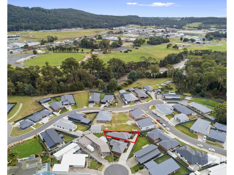 2/18 Ronan Court, Spreyton TAS 7310