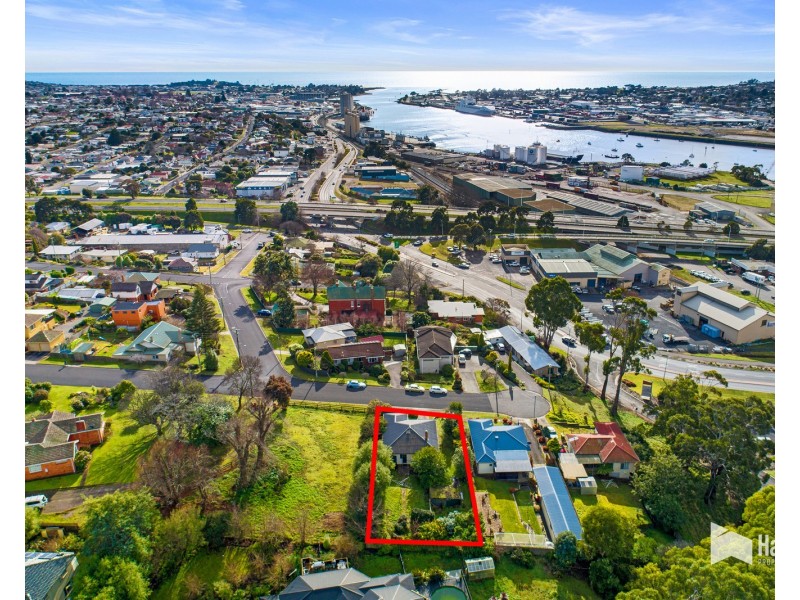 62  Shaw Street, Miandetta TAS 7310