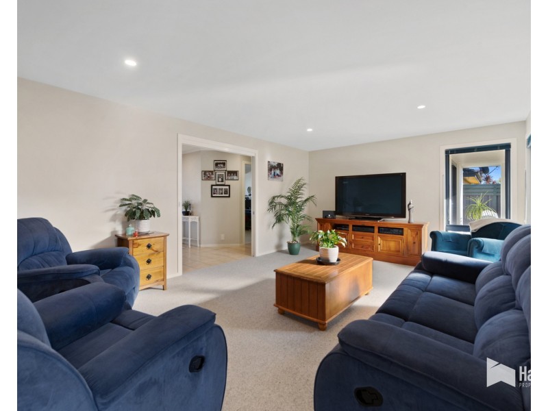 1 Inlet Court, Shearwater TAS 7307