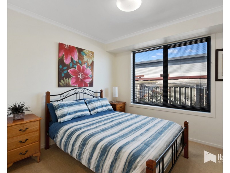 1 Inlet Court, Shearwater TAS 7307