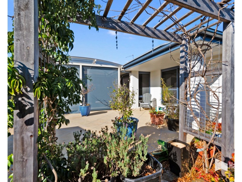 1 Inlet Court, Shearwater TAS 7307