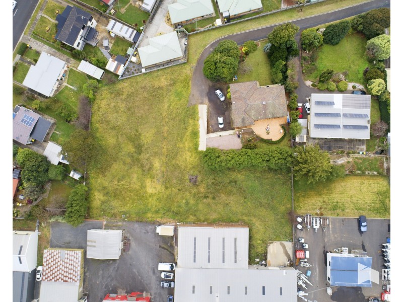 195 Steele Street, Devonport TAS 7310