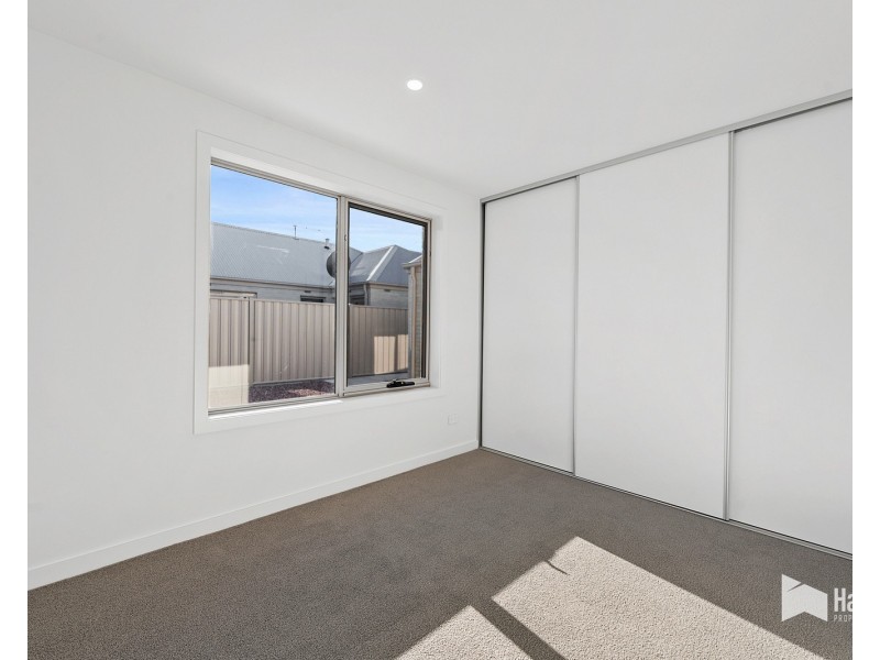 2A Haven Drive, Shearwater TAS 7307