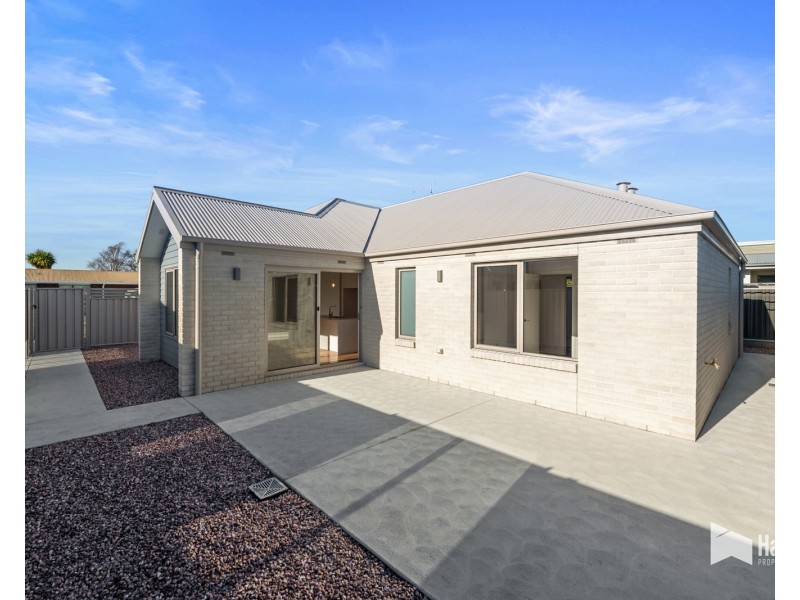 2A Haven Drive, Shearwater TAS 7307