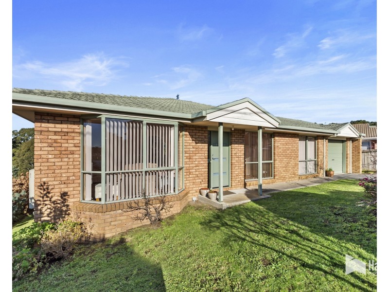 60 Mungala Crescent, Devonport TAS 7310