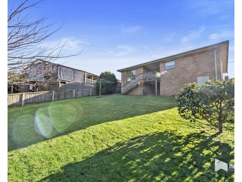 60 Mungala Crescent, Devonport TAS 7310