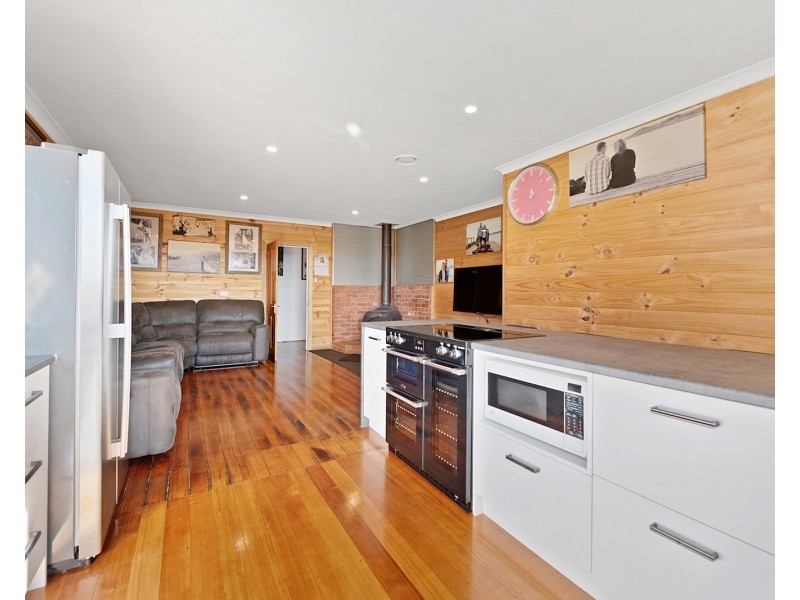 365 South Preston Road, South Preston TAS 7315