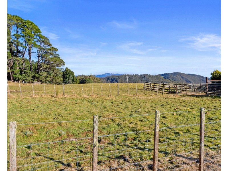 365 South Preston Road, South Preston TAS 7315