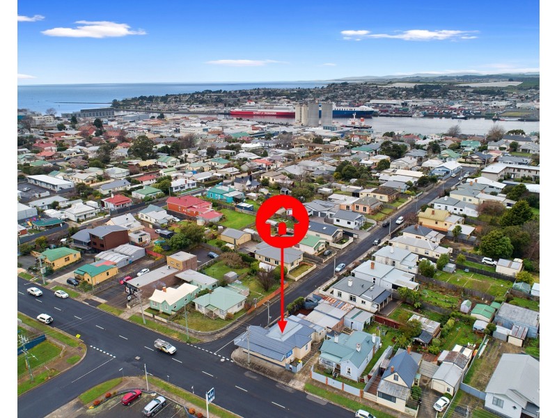 29 Henry Street, Devonport TAS 7310