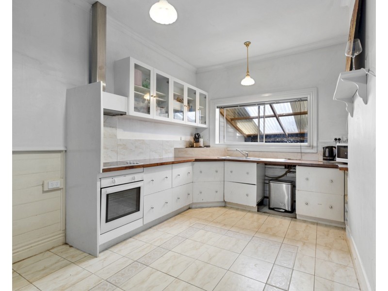 29 Henry Street, Devonport TAS 7310