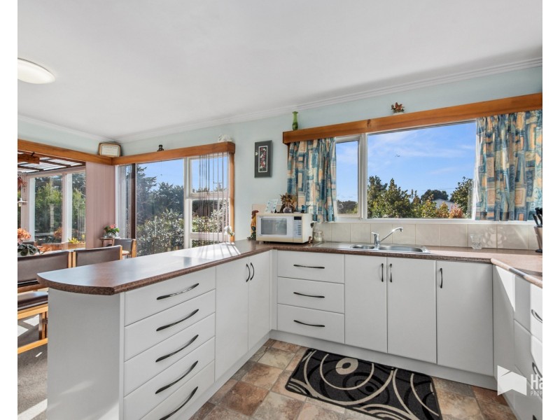 131 Forth Road, Don TAS 7310