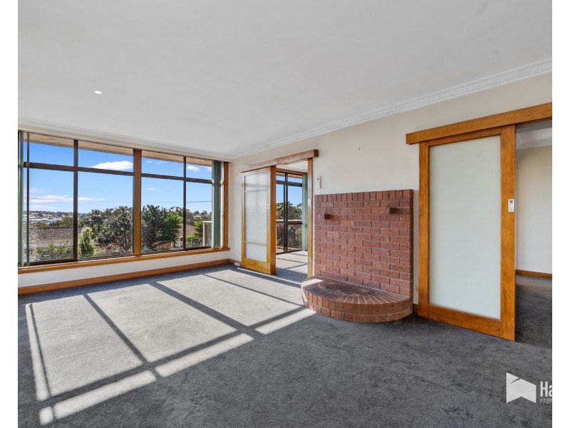 40 Lyons Avenue, Miandetta TAS 7310