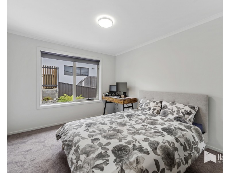 1A/36 Leary Avenue, Stony Rise TAS 7310