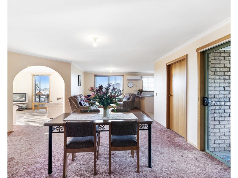 60 Mungala Crescent, Miandetta TAS 7310