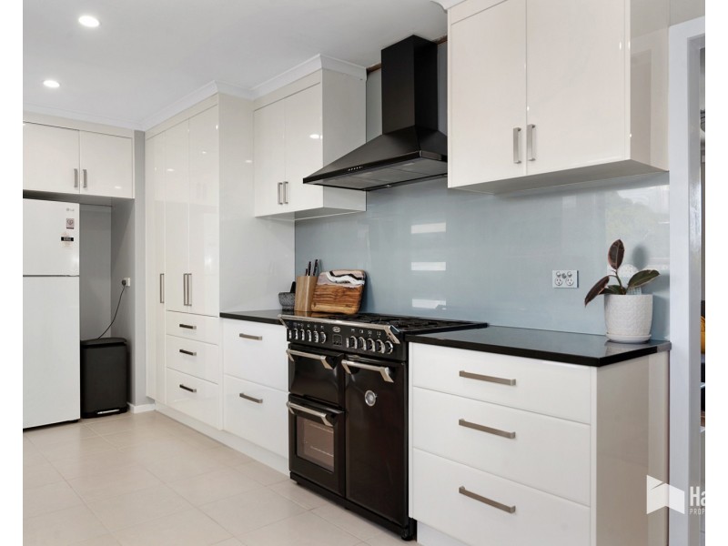 50 Chichester Drive, Devonport TAS 7310