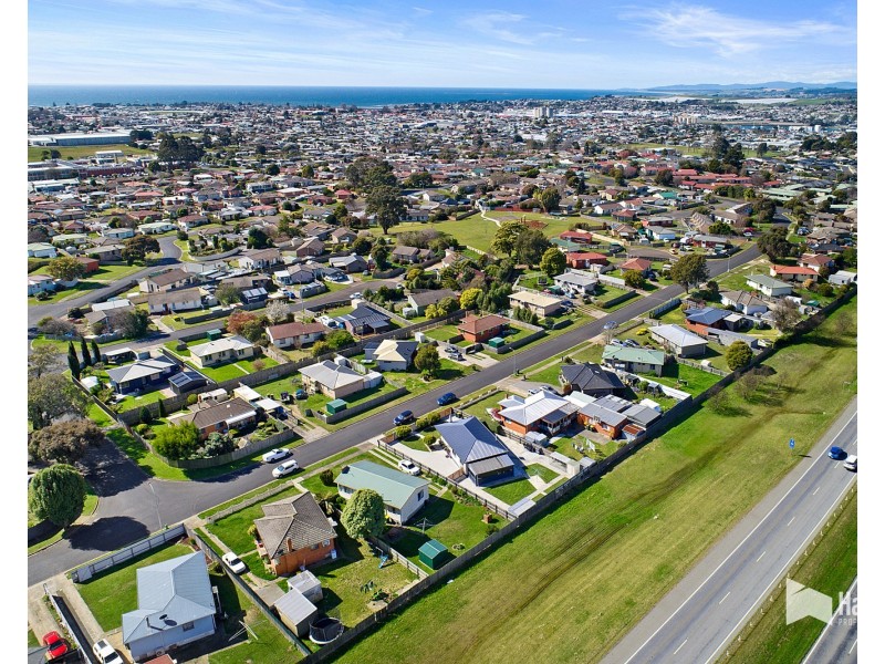50 Chichester Drive, Devonport TAS 7310