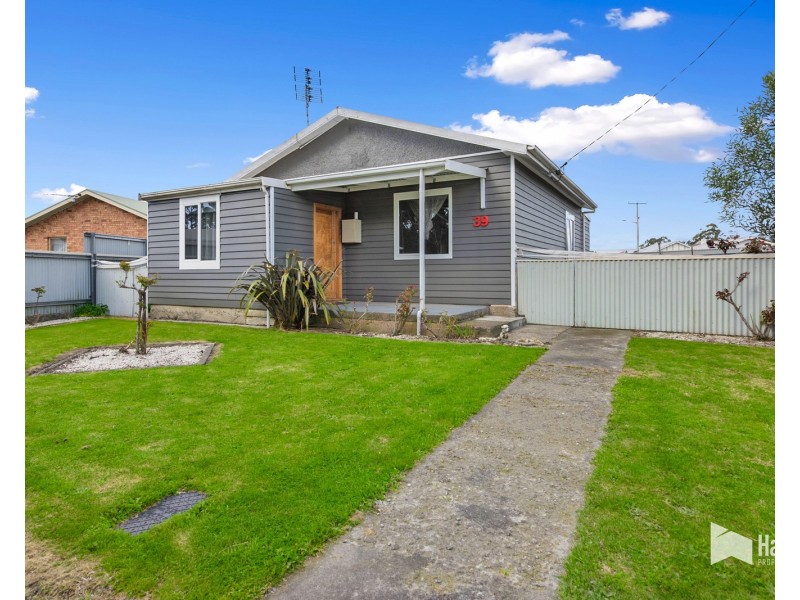 39 Devonport Road, Quoiba TAS 7310
