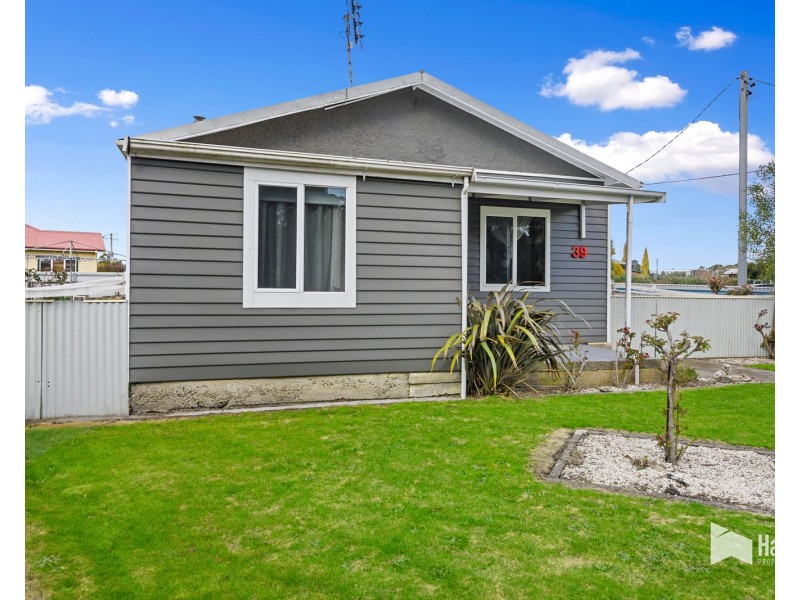 39 Devonport Road, Quoiba TAS 7310