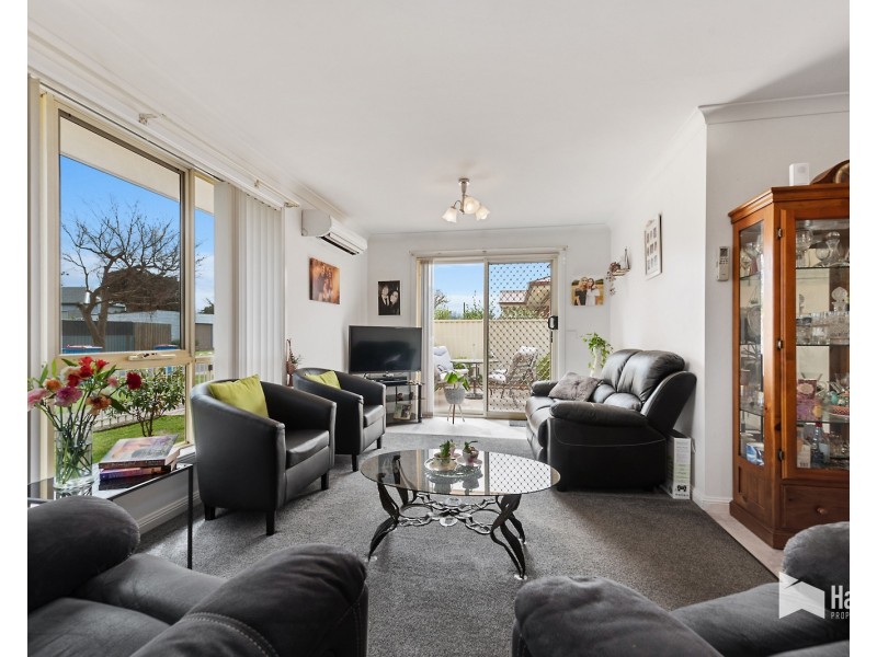 2/61 James Street, Latrobe TAS 7307