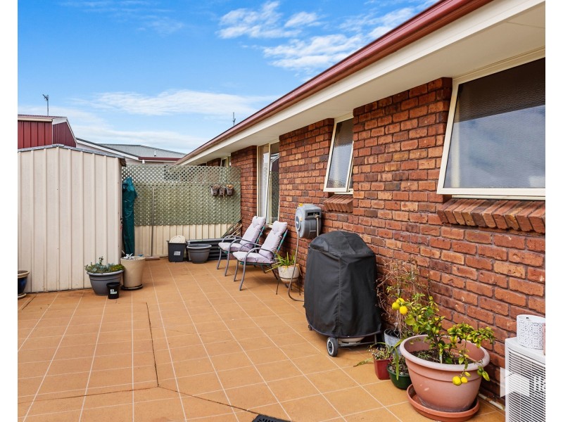 2/61 James Street, Latrobe TAS 7307