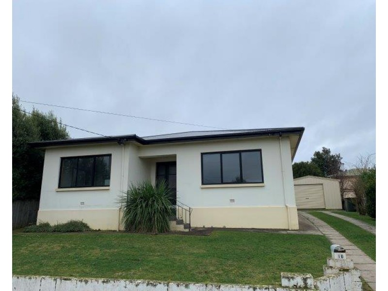 16 Ashburner Street, Devonport TAS 7310
