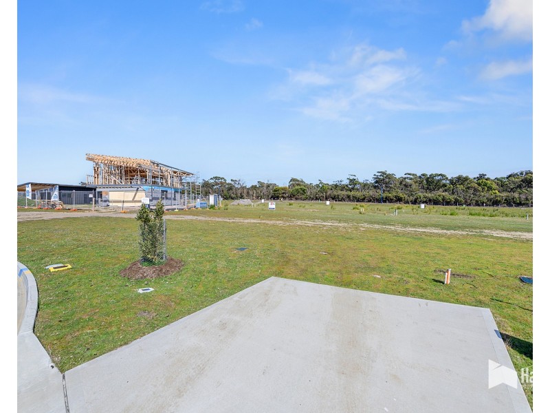 14 Topaz Place, Hawley Beach TAS 7307