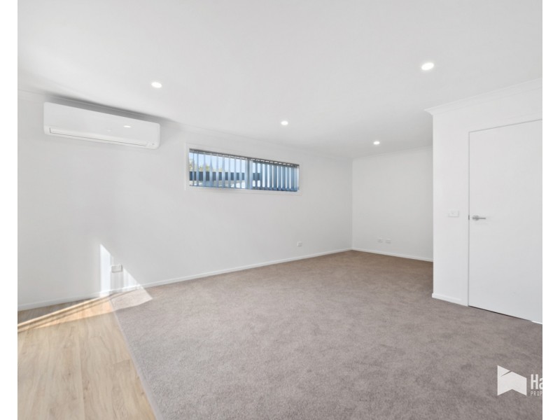 1/37 Ronald Street, Devonport TAS 7310