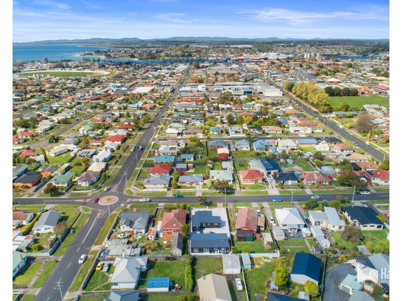 1/37 Ronald Street, Devonport TAS 7310