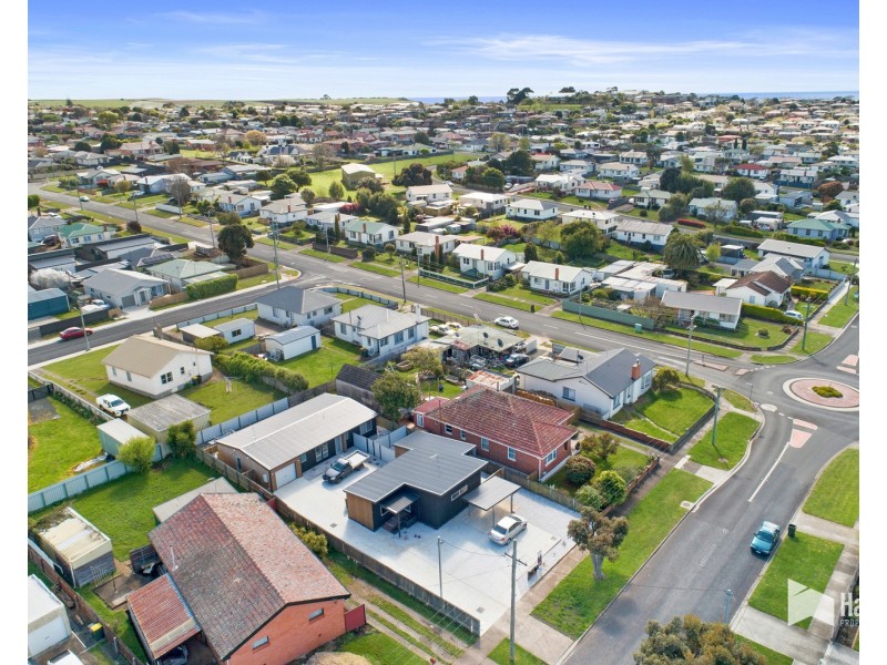 1/37 Ronald Street, Devonport TAS 7310