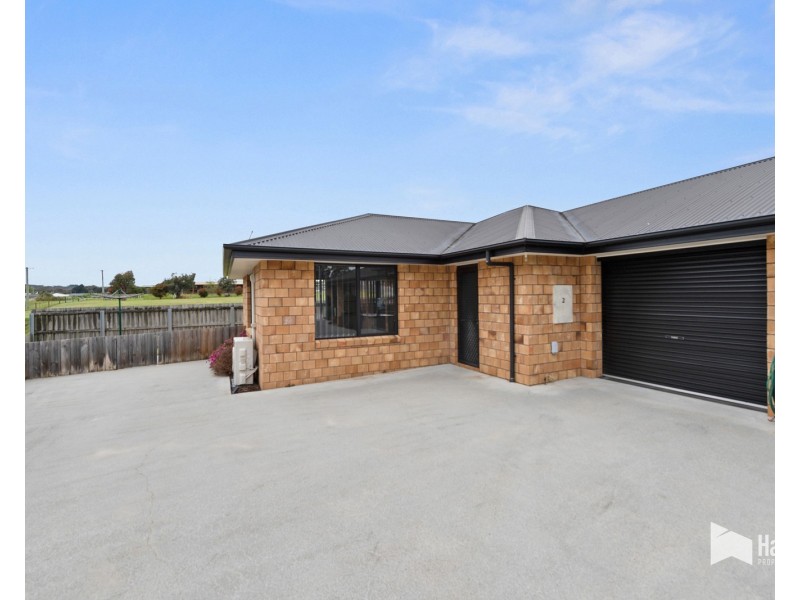 2/151 Percival Street, Latrobe TAS 7307