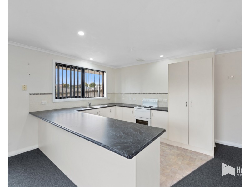 2/151 Percival Street, Latrobe TAS 7307