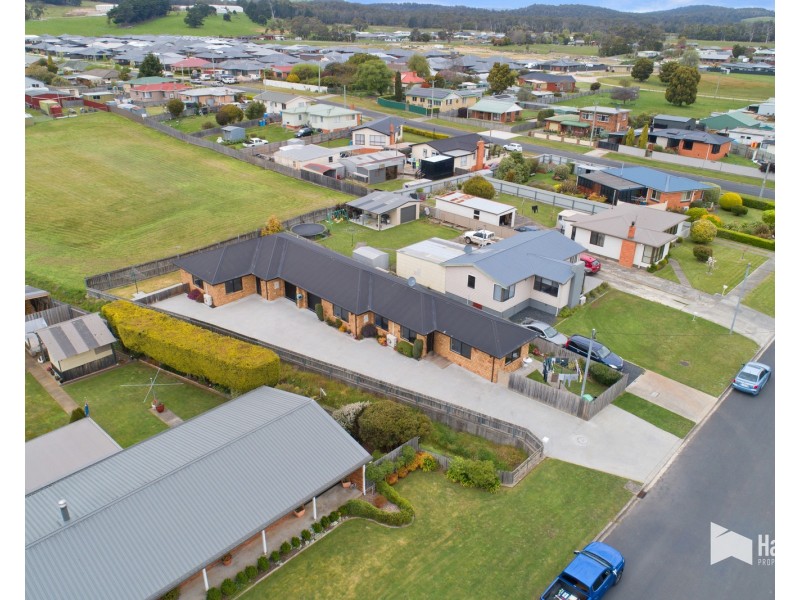 2/151 Percival Street, Latrobe TAS 7307