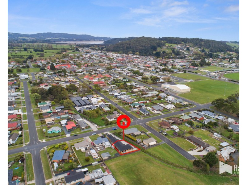 2/151 Percival Street, Latrobe TAS 7307