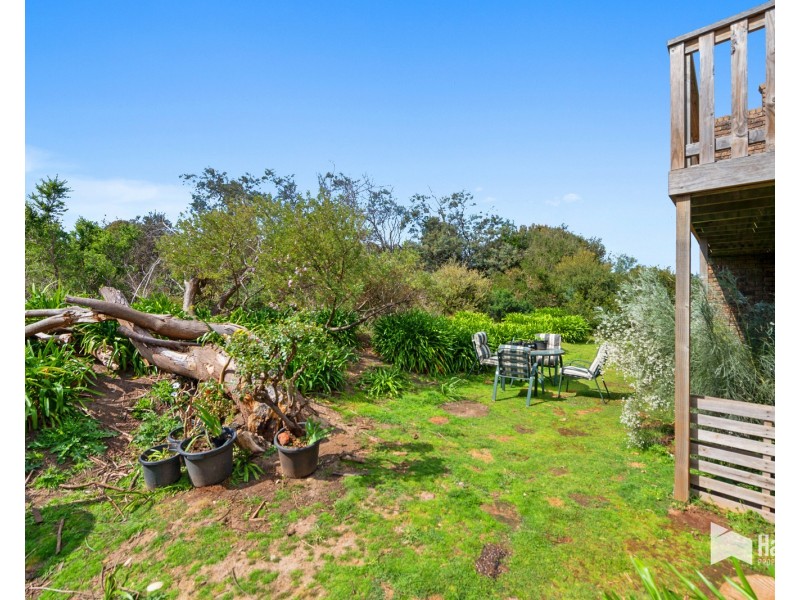 1/11 Hawley Place, Hawley Beach TAS 7307
