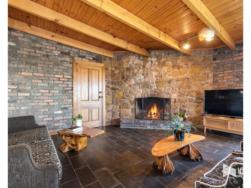 40577 Tasman Highway, St Leonards TAS 7250