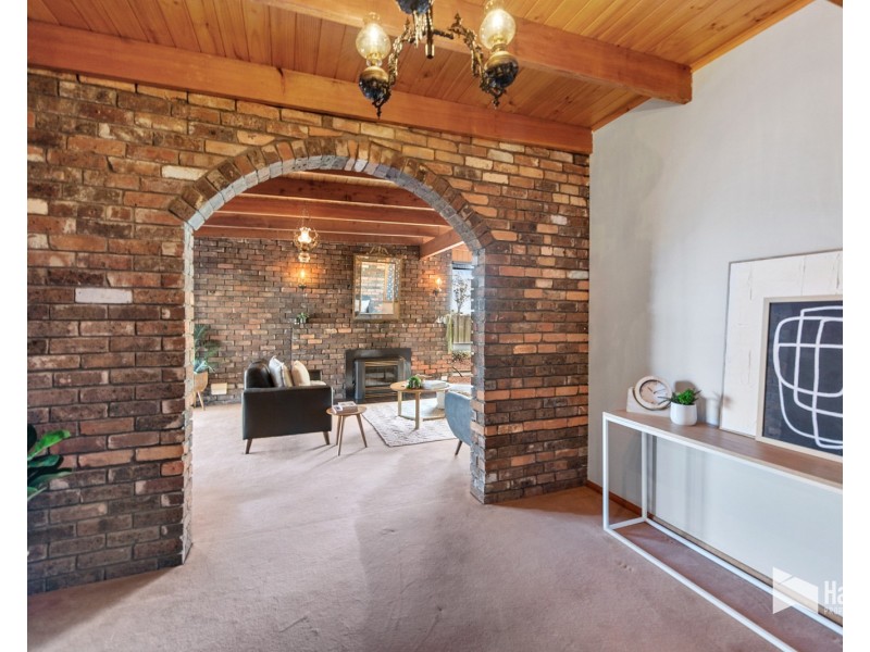 40577 Tasman Highway, St Leonards TAS 7250