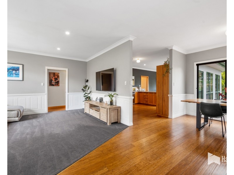 104  Knox Drive, South Spreyton TAS 7310